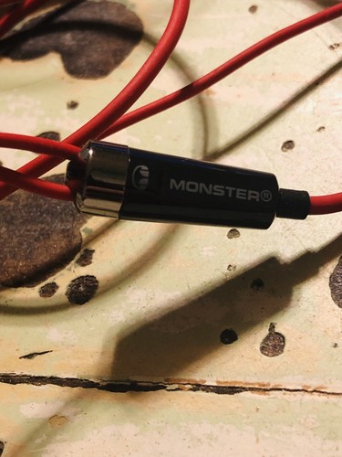 Beats: Monster Ear Buds /Plus 2