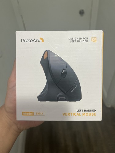 Protoarc Left Handed Vertical Wireless Mouse