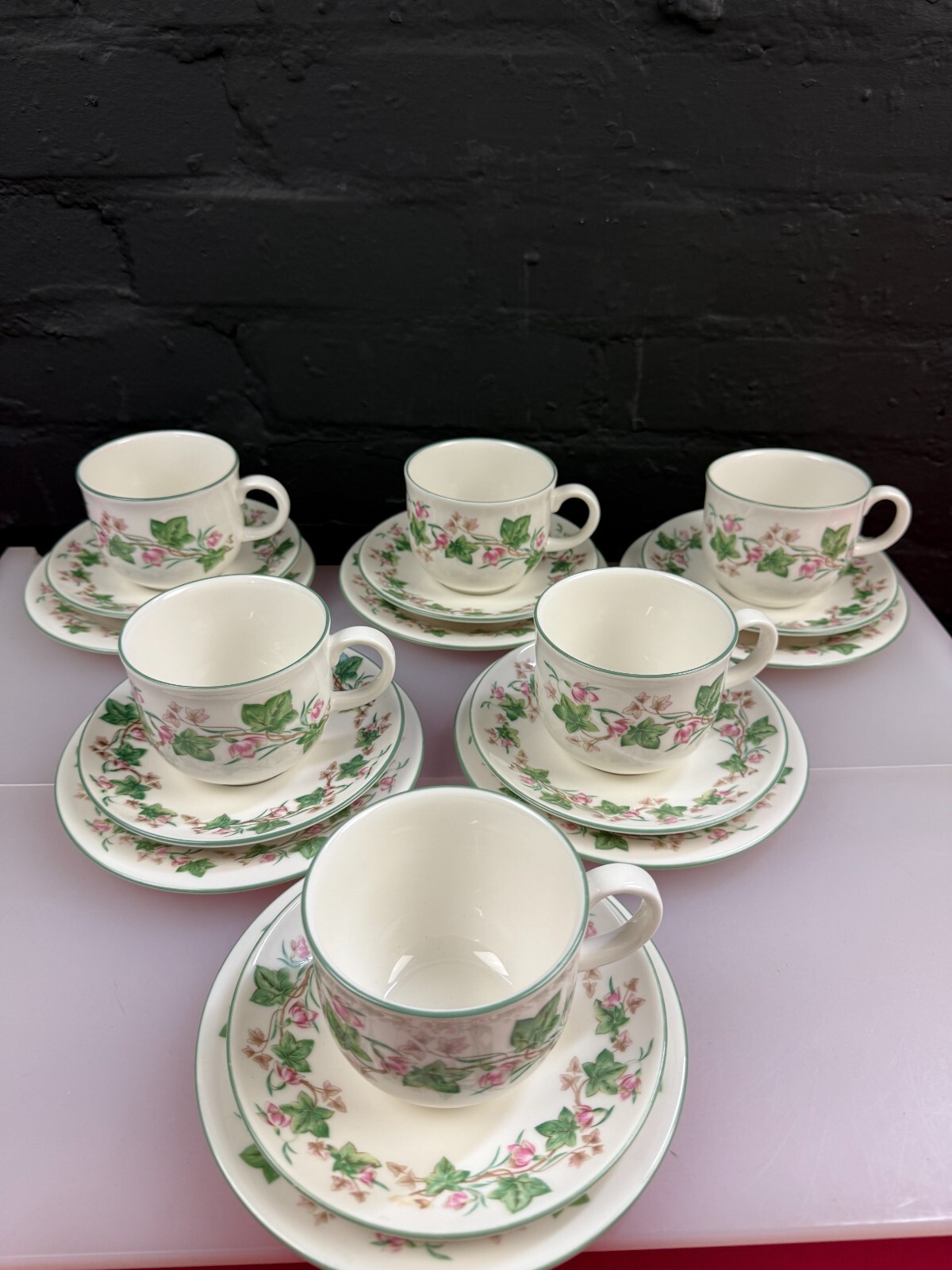 6 x Royal Doulton Expressions Tiverton Tea Trios Cups Saucers & Side Plates Set