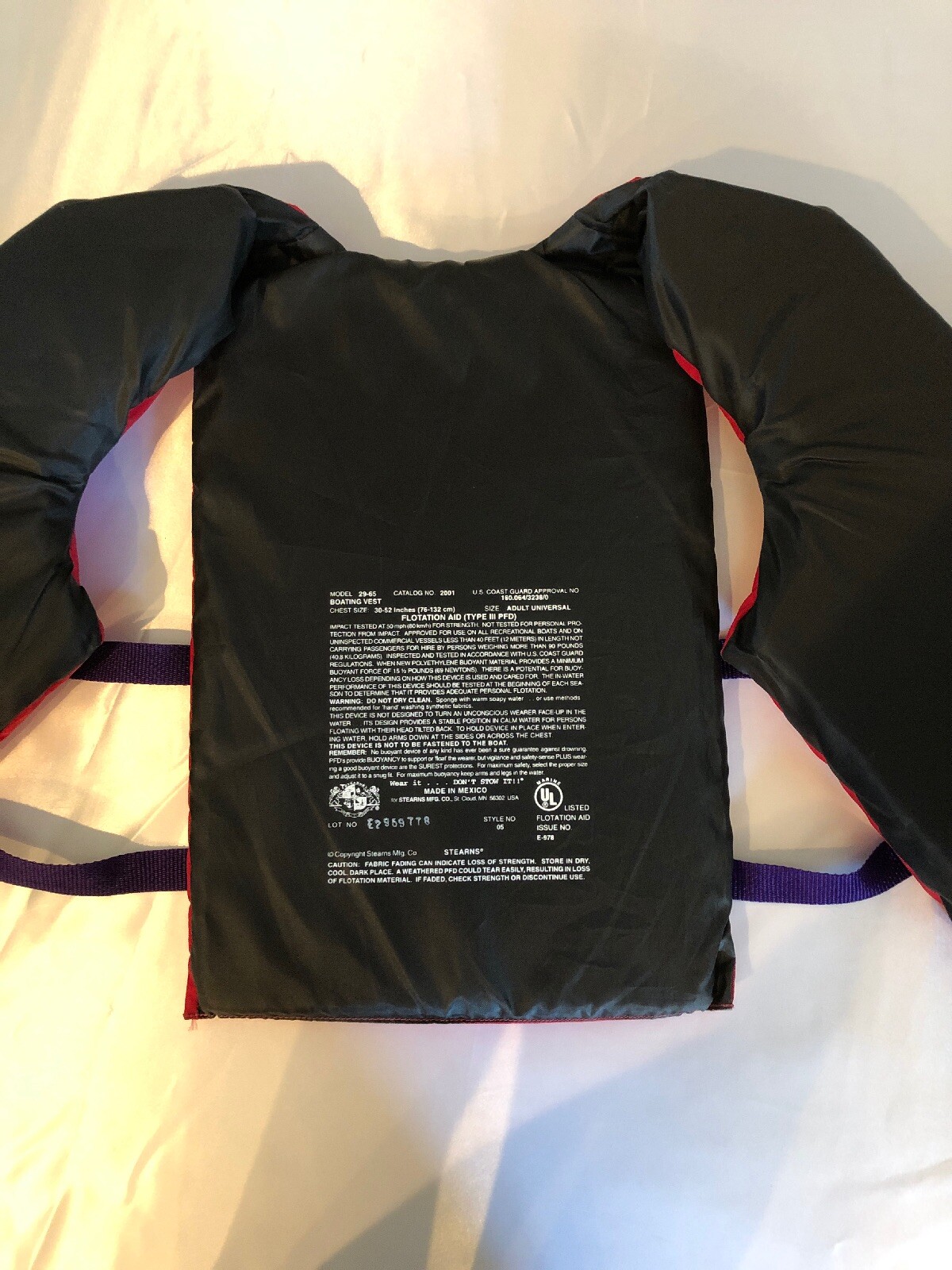 STERNS  life vest Adult Universal Coast Guard Approved Red Purple