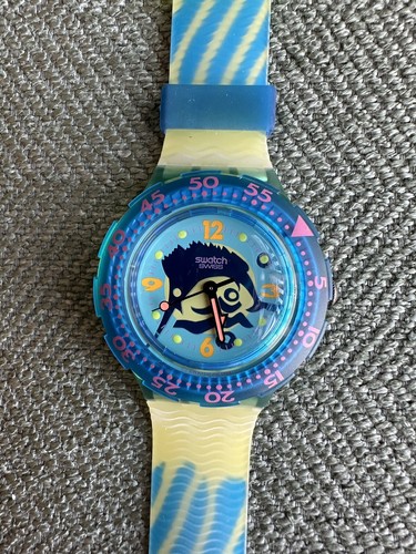 SWATCH スウォッチ SCUBA200 スクーバ イエローサブマリン 希少 Swatch Watch 1993 SCUBA SWORDFISH RARITY blue and yellow