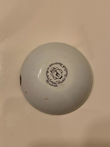 small ceramic dish - vintage