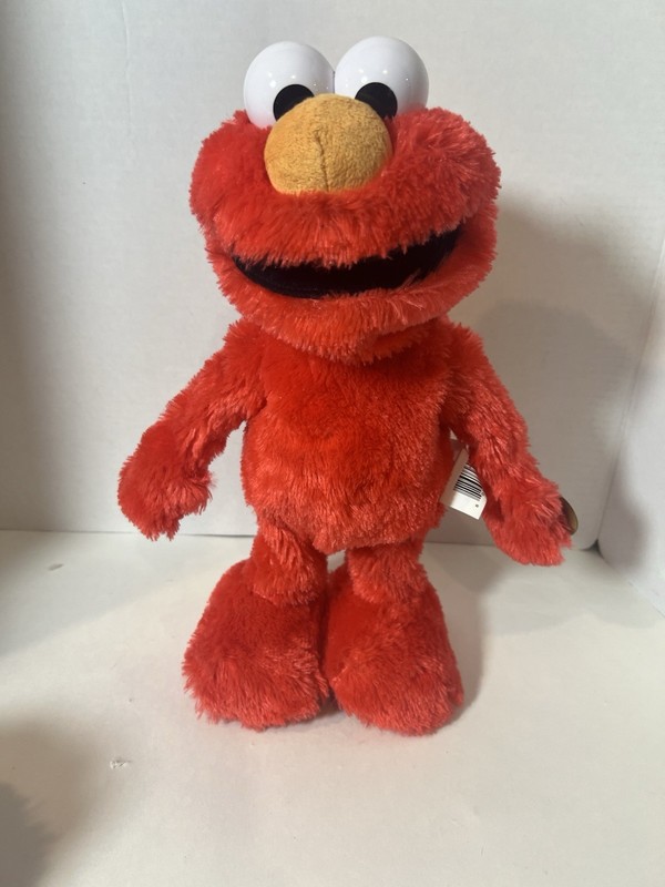 ELMO SLIDE Electronic SESAME STREET Dancing Plush Toy Spanish English