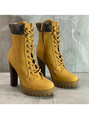 

GUESS Женские коричневые кружевные ботильоны Tetia Comfort Tetia с круглым носком на блочном каблуке 7,5 м, Коричневый, GWTETIA2