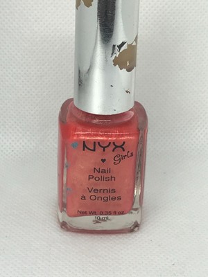NYX Nail Polish in Chick Lit. Cosmetic Damage to Lid/Brush Only. New!