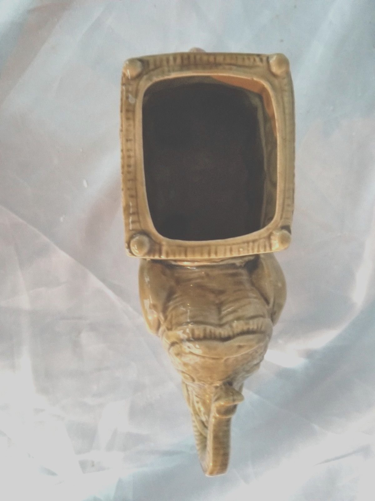 VINTAGE MCM  ELEPHANT PLANTER GOLD  TRUNK UP INDIA DRESS AND BASKET ON BACK