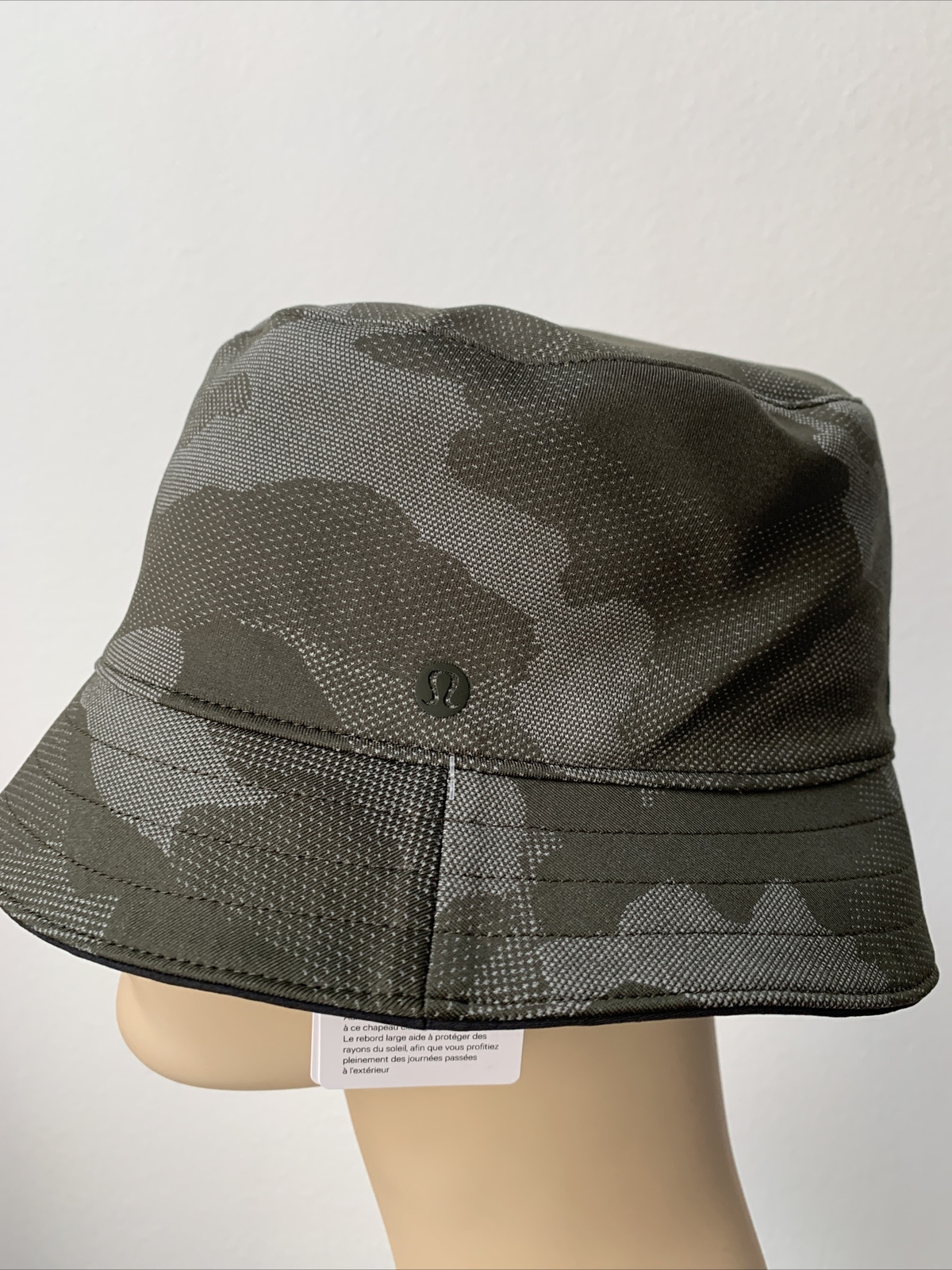 Lululemon Both Ways Bucket Hat NWT Size 