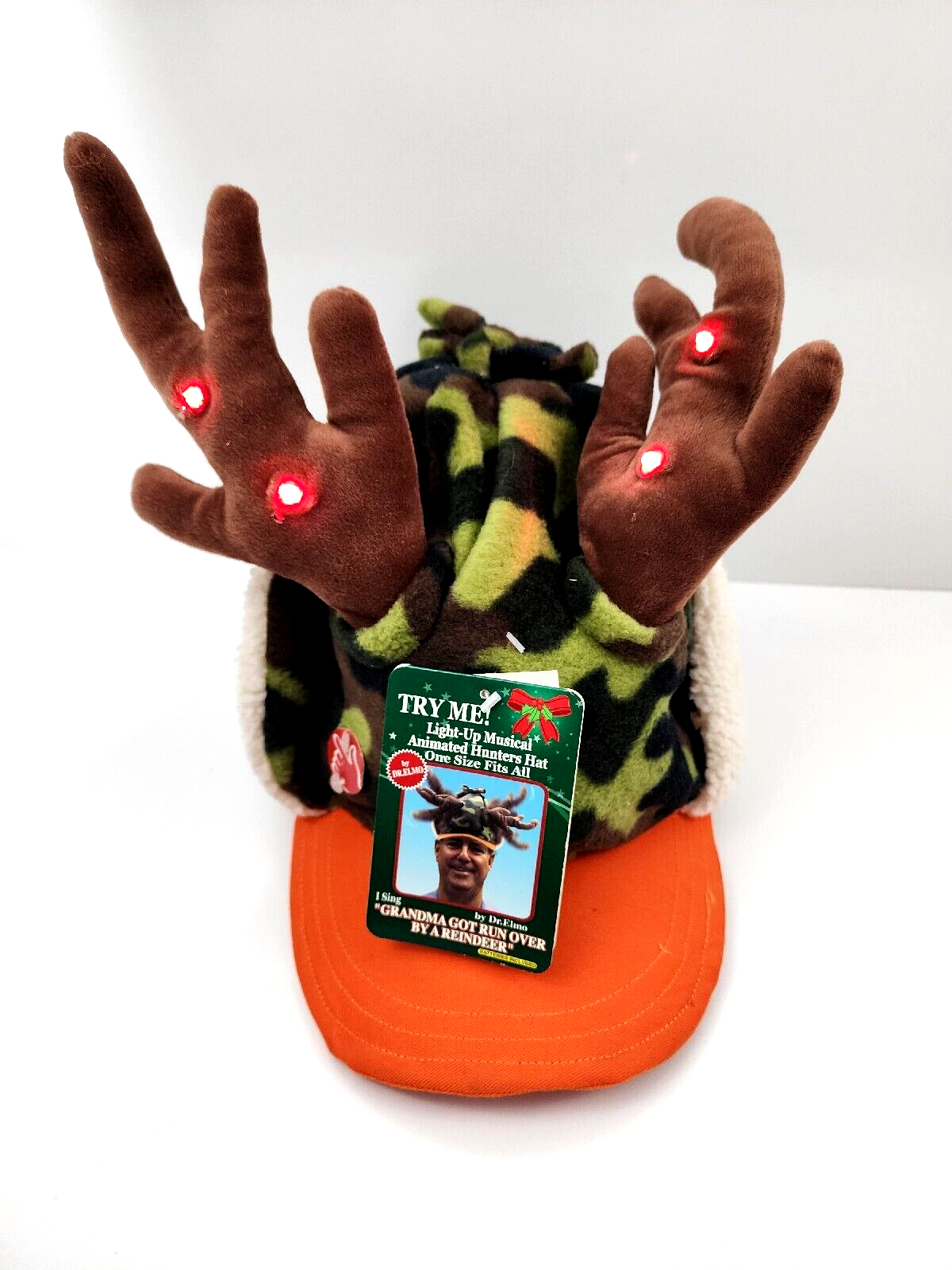 Dan Dee Musical Animated Hunting Cap Grandma Got Run Over by a Reindeer VIDEO