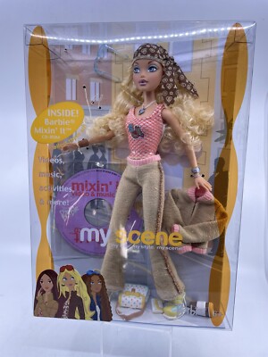 2003 Mattel My Scene Hanging Out BARBIE + CD-ROM MIXIN' IT 4/3
