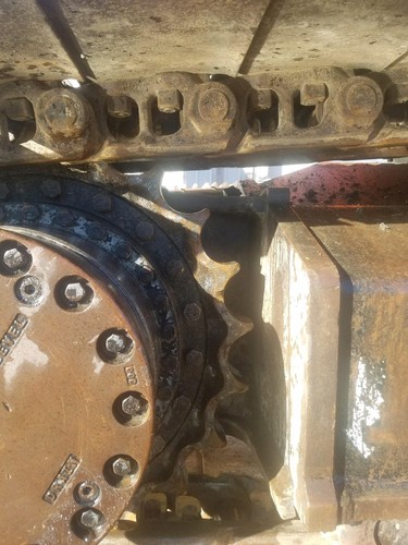 2004 Hitachi ZX330 LC Excavator W Hyd Thumb,Q/C & 48” Bucket Plumbed Stick