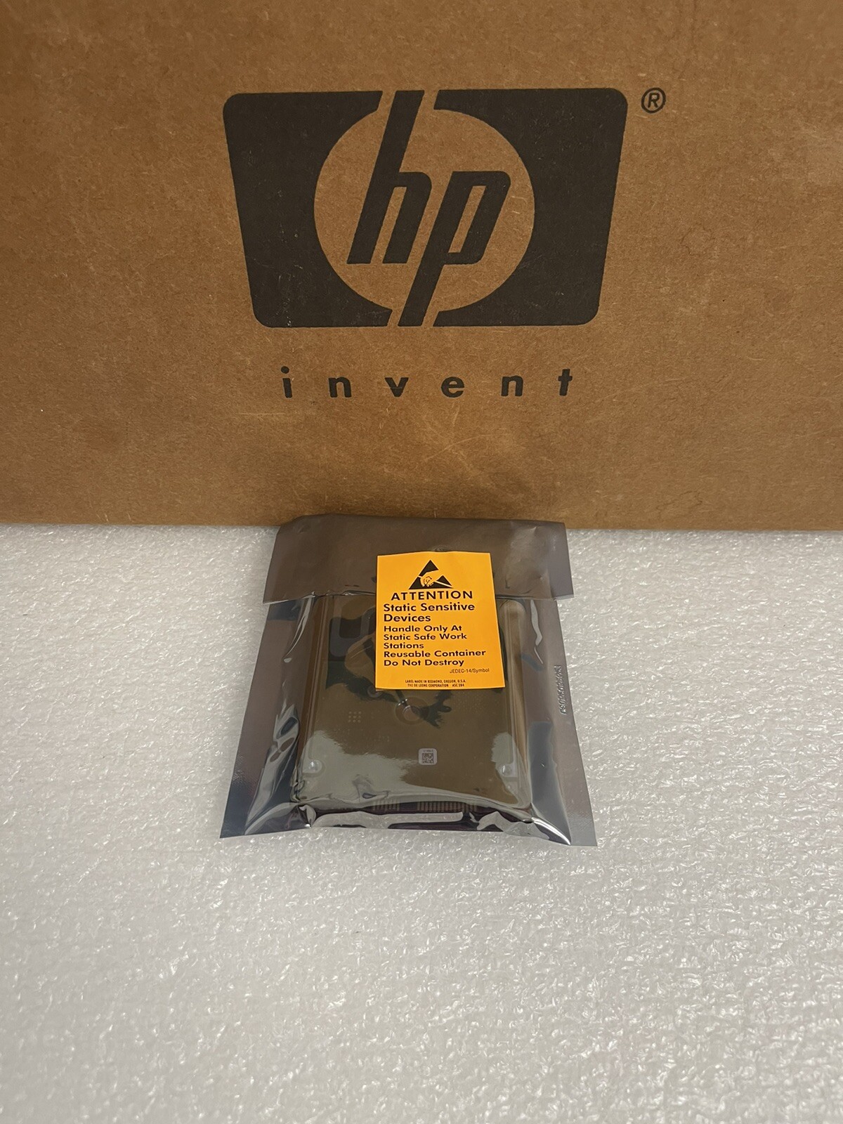 HP EG0900FBLSK 619286-004 900GB 10K 6G 2.5 HP EG0900FBLSK 619286-004 900GB 10K 6G 2.5