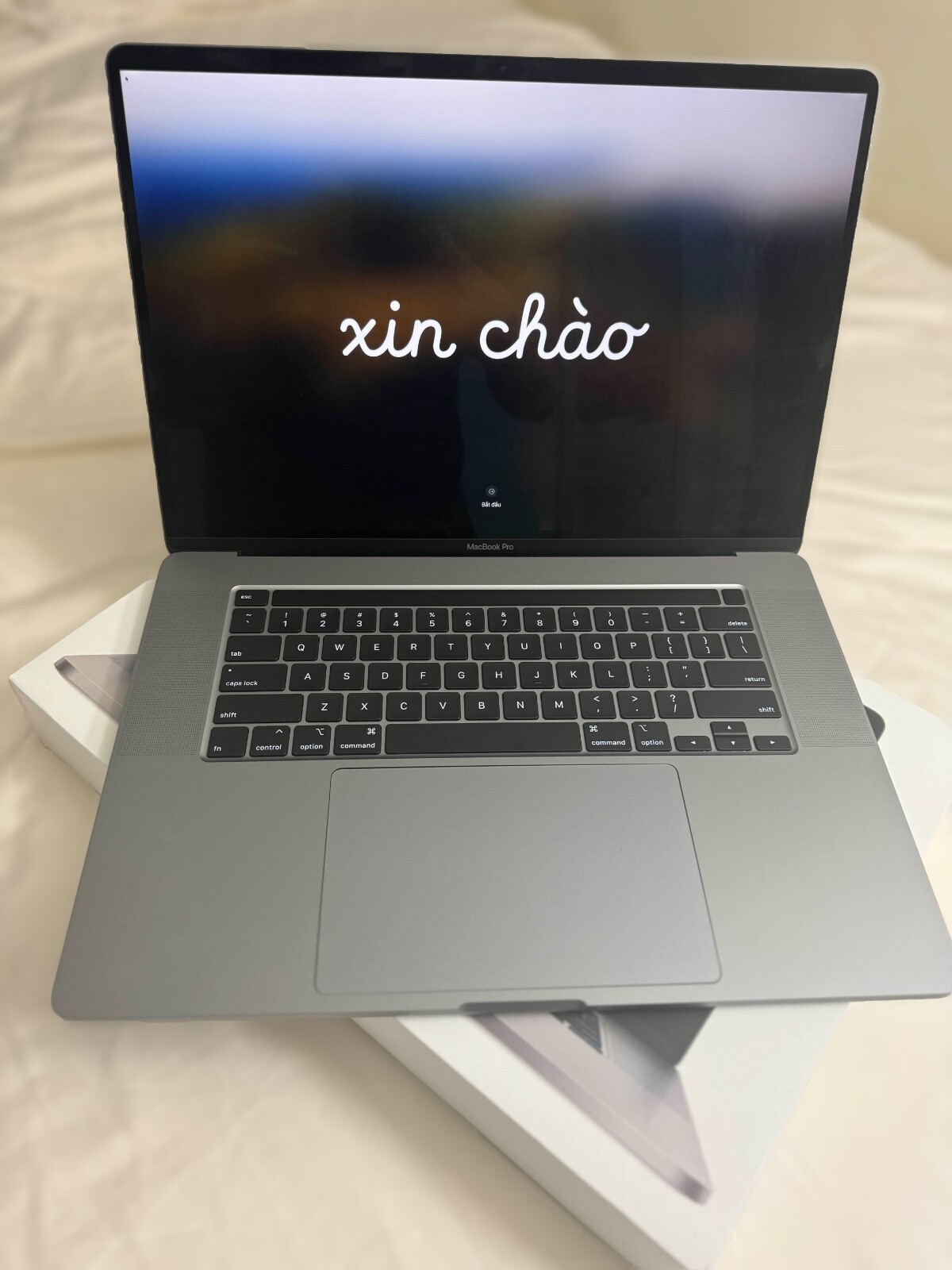 Apple MacBook Pro 16