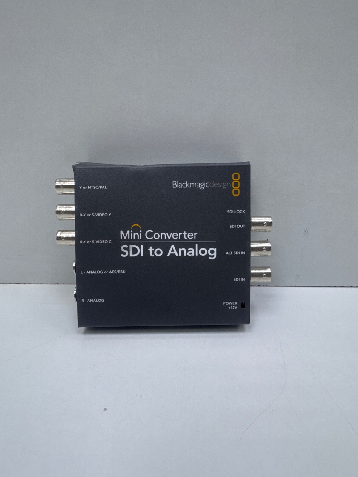 Blackmagic Mini Converter SDI to Analog① Amazon.com: Blackmagic Design Mini Converter SDI to Analog