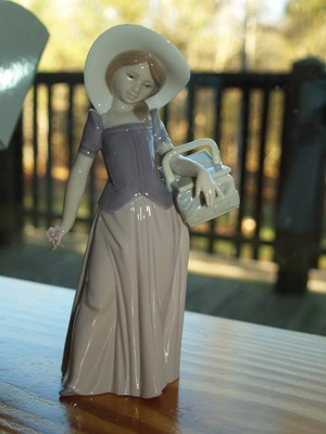 Lladro Tailor Made #6489 in Original Box ~ FREE Shipping!