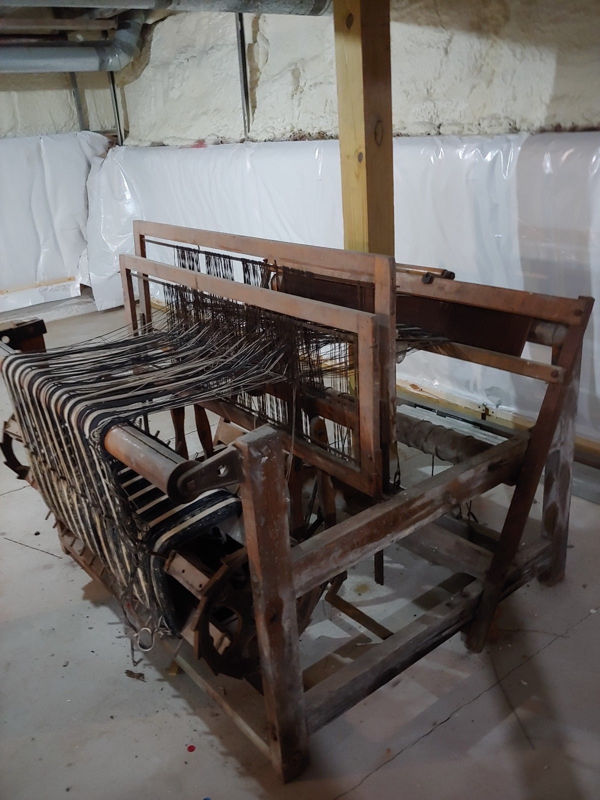 Vintage Weavers Friend Floor Loom Newcomb 2 Shaft Working!   Classic!!!