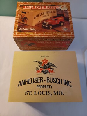 Ertl - 1932 Ford Delivery - Packed In Wooden Crate  - 1998 Anheuser Busch (H869)