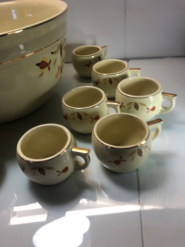 Jewel Tea Autumn Leaf Hall China Punch Bowl w 12 Cups 1993 Club Piece NICE NALCC