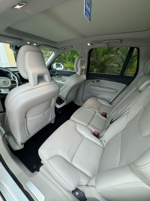 image 9 of interior