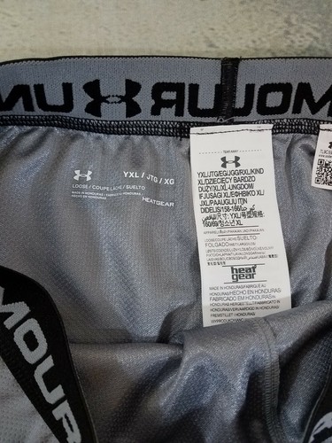 Under Armour Youth Shorts Tech Prototype Style 1309310 Gray YXL No Pockets NWT