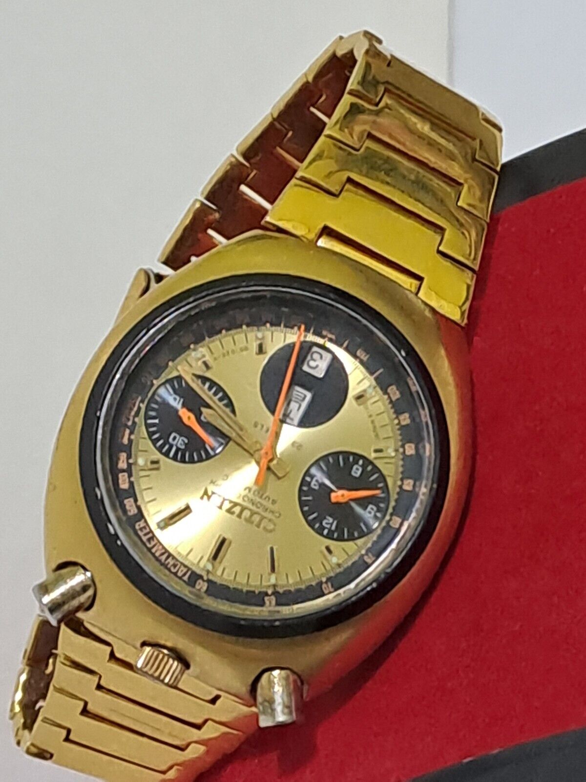 ULTRA RARE CITIZEN 8110A BULLHEAD GOLD PLATED VTG CHRONOGR ULTRA RARE CITIZEN 8110A BULLHEAD GOLD PLATED VTG CHRONOGR
