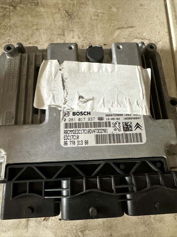 Ecu Calculateur Moteur Peugeot Citroen Psa 0281017937 9677031380 A Decoder
