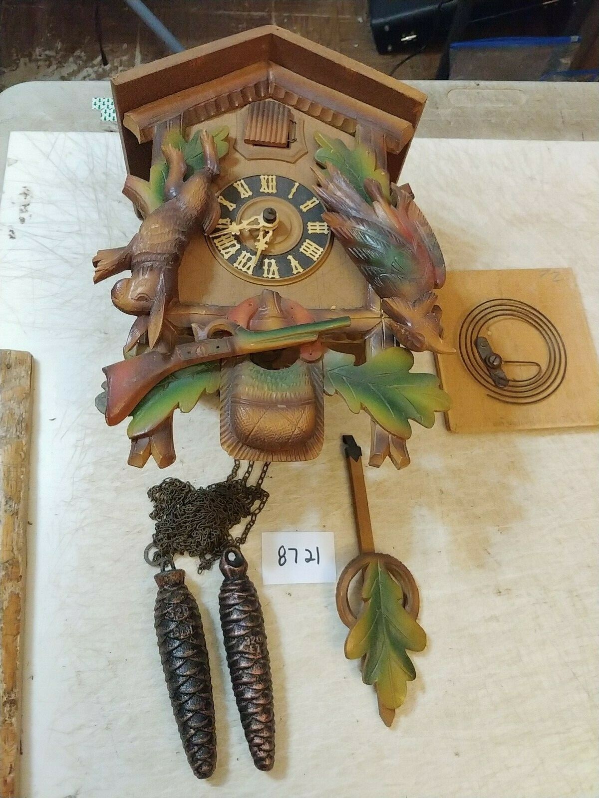 HUBERT HERR CUCKOO CLOCK WITH PENDULUM, WEIGHTSのeBay公認海外通販｜セカイモン