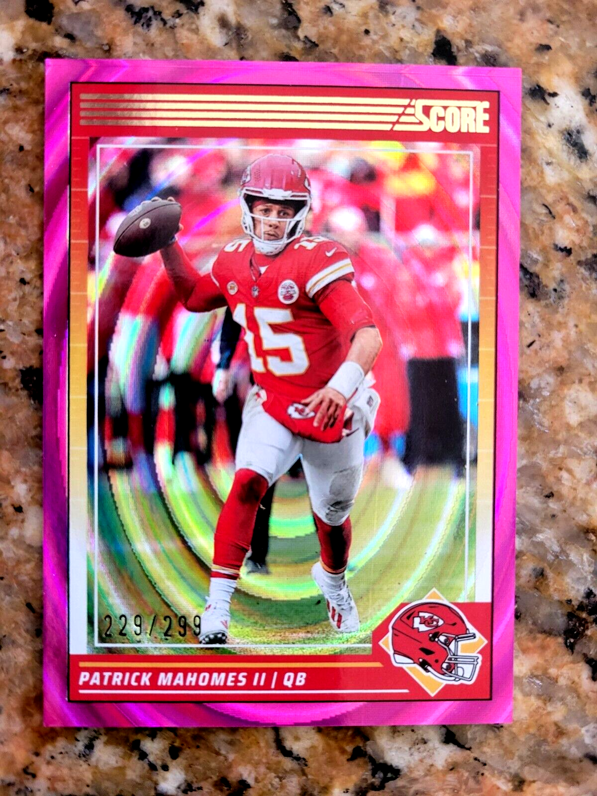 PSA9 PATRICK MAS II Red Ice NFL カード Amazon.com: Patrick Mahomes 2020 Panini Prizm Red Ice
