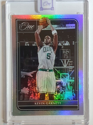 2021 Panini One and One Kevin Garnett #175 HOLO /99 - Panini