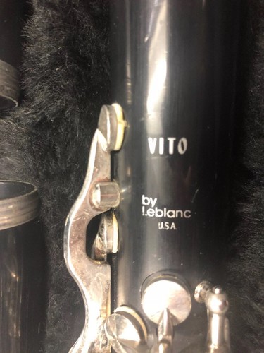 Vito Model 7212 Clarinet Hard Case with Mouthpiece USA
