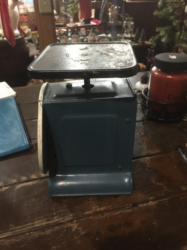 Antique Way Rite Kitchen Scale