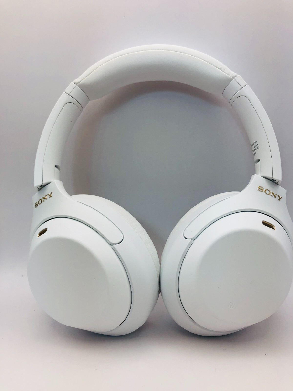 SONY Wireless Noise Canceling Headphones WH-1000XM4 Silent SONY Wireless Noise Canceling Headphones WH-1000XM4 Silent