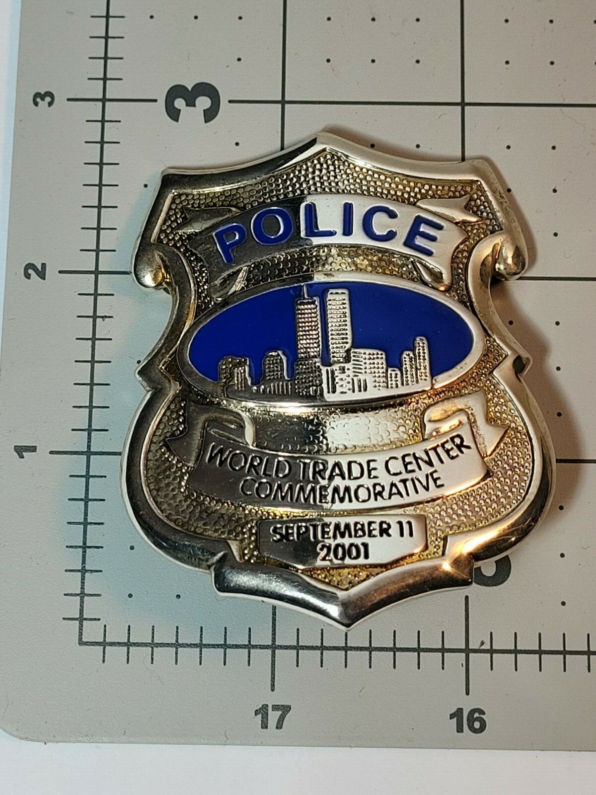 World Trade Center Commemorative Badge 9/11/ 2001のeBay公認海外通販｜セカイモン