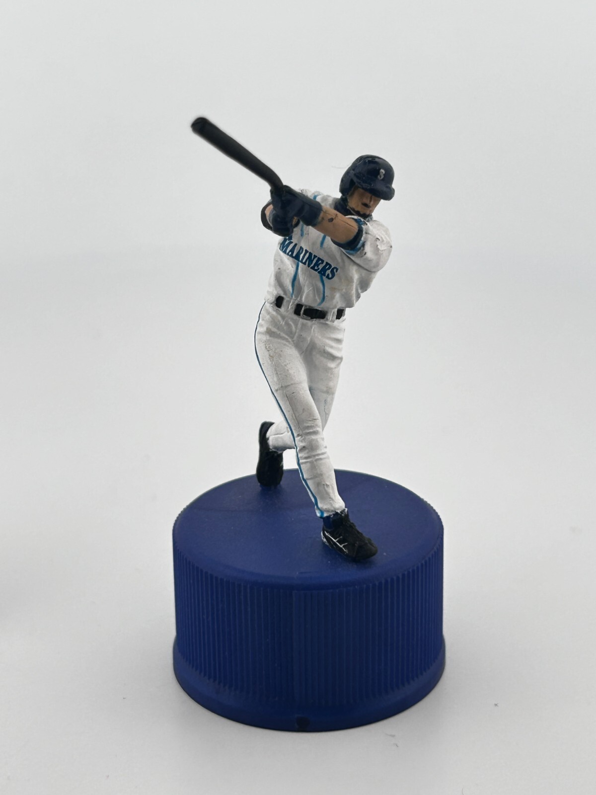 Ichiro Suzuki Bottle Cap Figure Seattle Mariners Baseball