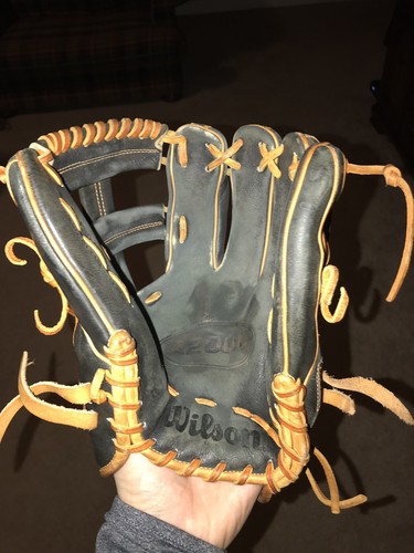 Nick Senzel Game Used Fielders Glove Photomatched