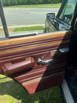 image 6 of interior