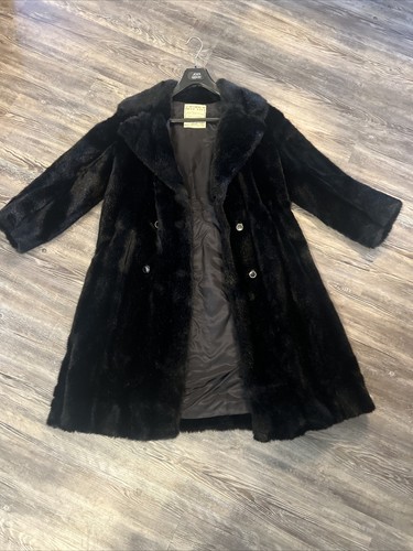 【高級毛皮】マホガニーミンクファーコート (Saks Fifth Avenue) 楽天市場】ミンクファーコート フォックスファー付き 高級 毛皮