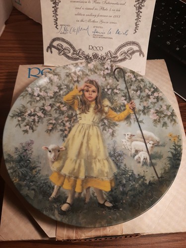 Bradford exchange Collector plate. Original box and