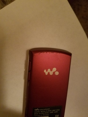 Sony Walkman NWZ-E463 Maroon/Red(4 GB) Digital Media Player