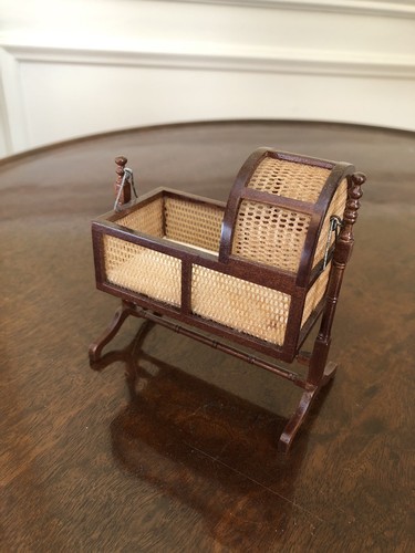 Baby Cradle Swing 1:12th Scale
