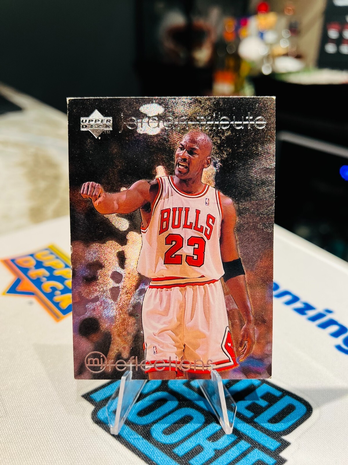 1997-98 Upper Deck Michael Jordan Tribute - #mj75 Michael