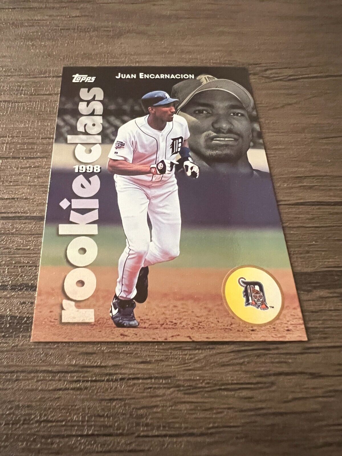 1998 Topps Chrome Baseball Card #R9 Juan Encarnacion 1998 Rookie Class (M2). rookie card picture