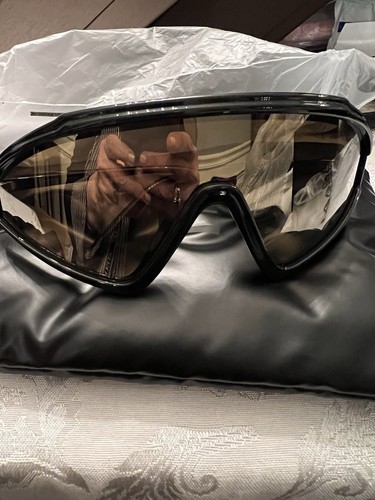Pre-owned Tom Ford Lorna Ski Mask Style Sunglasses Photochromatic In Box Msrp $630 In Brown