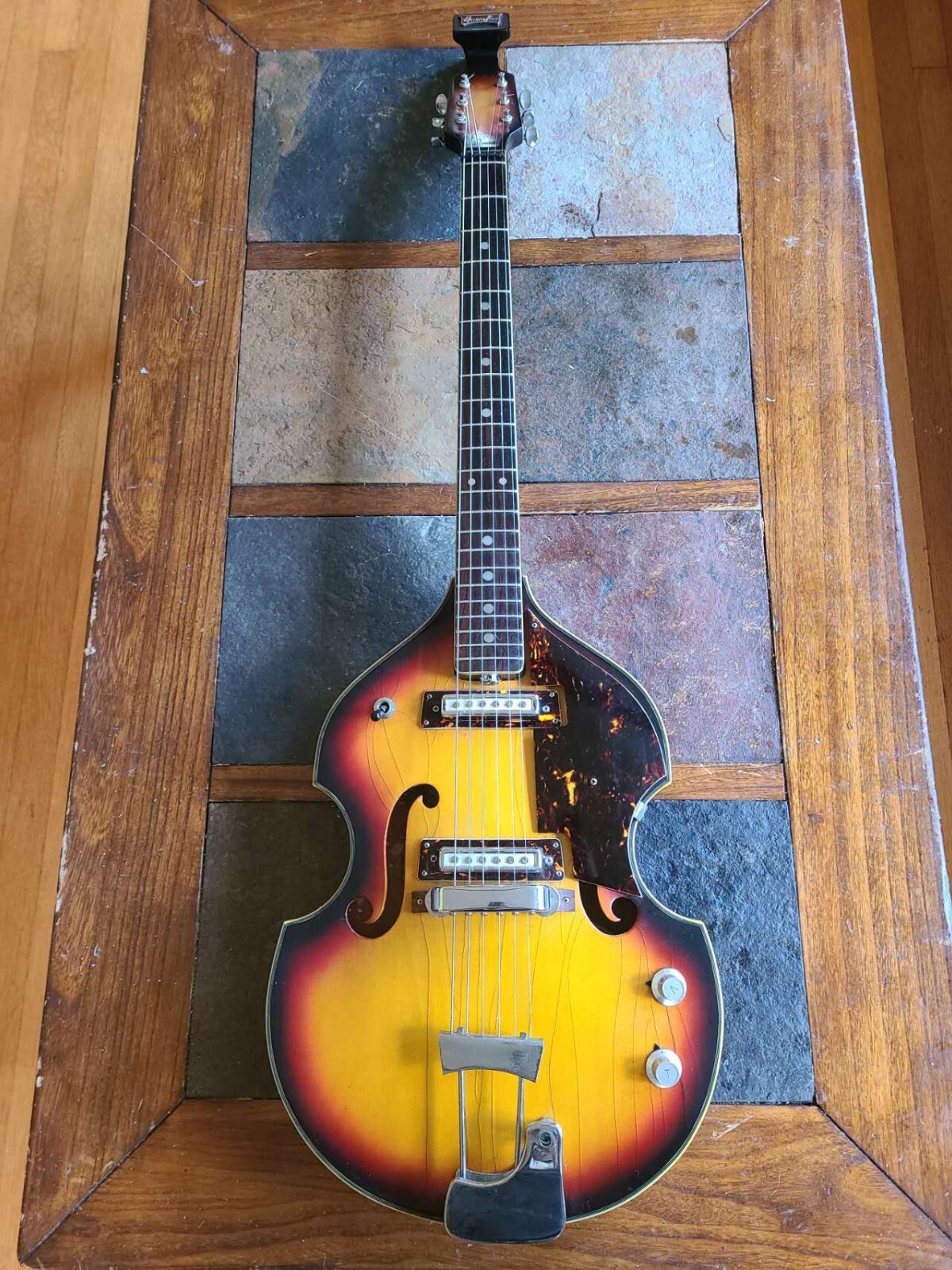 Black Jack Teisco violin guitar vintage MIJ 1960s - sunburst