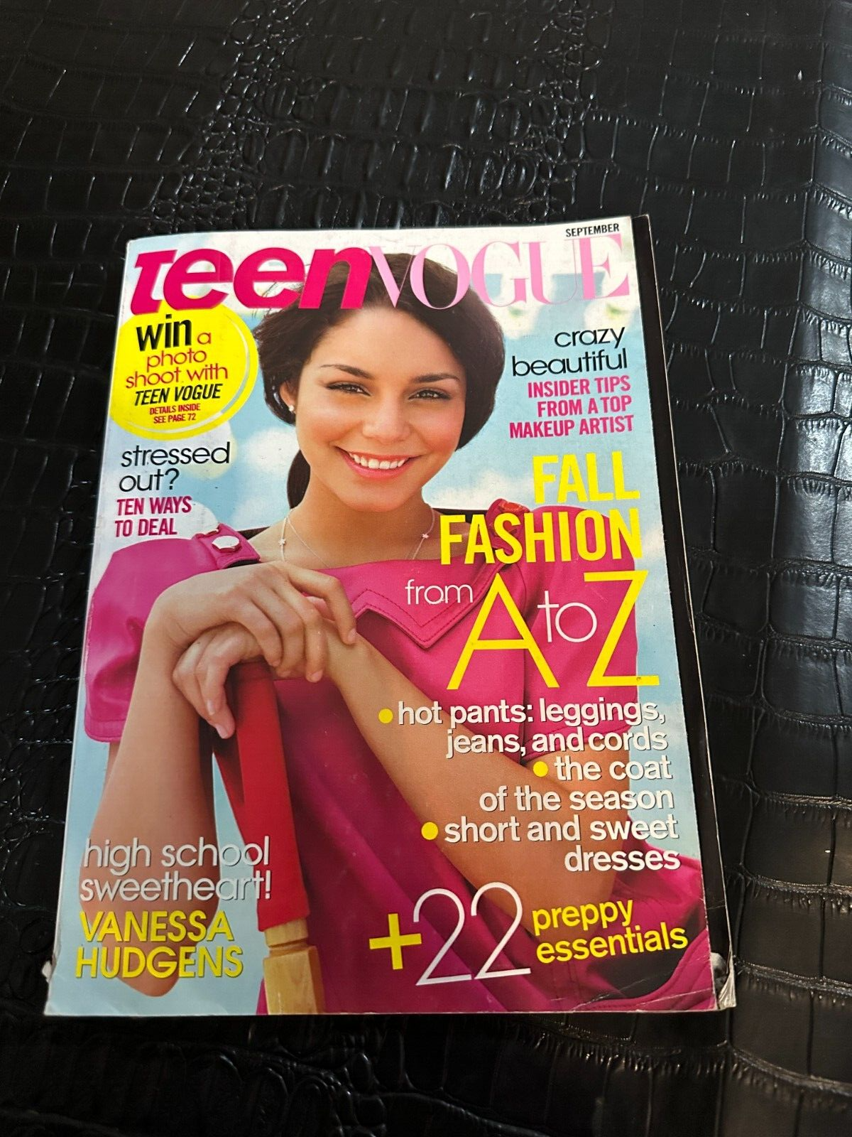 SEPTEMBEr 2008 TEEN VOGUE fashion Magazine VANESSA HUDGENS