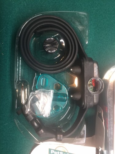 Petsafe Inground Fence Wireless Small Dog collar 300-458 & 2 New Batteries......