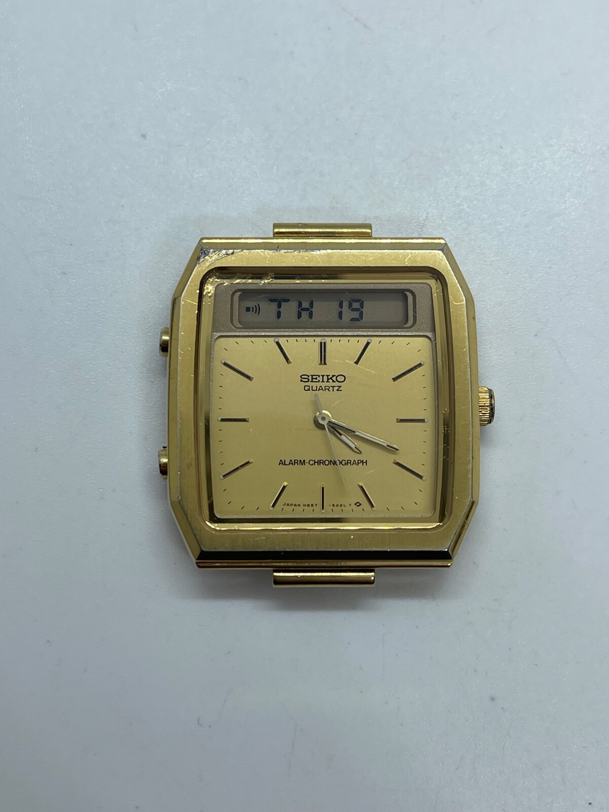 Vintage 1984 Seiko H557-5319 Gold Tone Men's Digital Alarm
