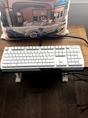Alienware AW510K RGB Mechanical Gaming Keyboard - Lunar Light