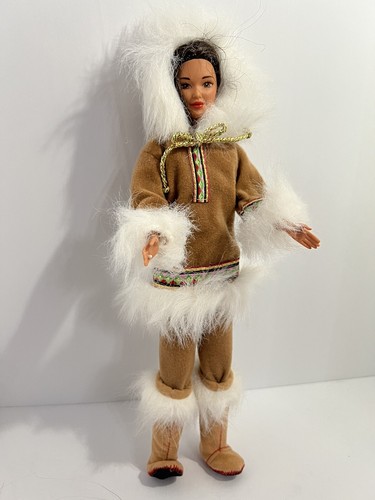 Arctic Barbie Dolls Of The World Collectors Edition 1980 Eskimo w 66 body