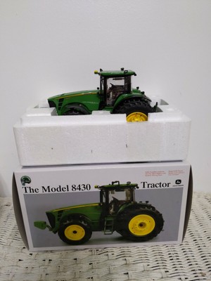 1/32 Ertl Farm Toy John Deere Model 8430Tractor Series II Precision 4