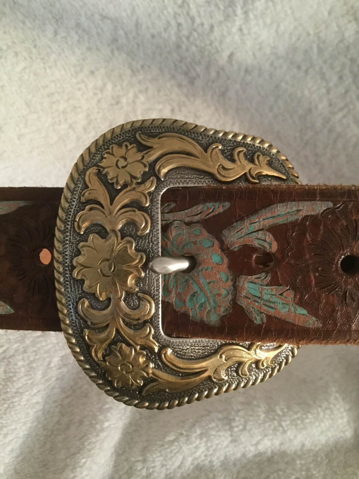 美品 Turquoise Narrow Studs Belt Turquoise Narrow Studs Belt | HTC(エイチティーシー